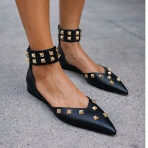 Aminah Abdul Jillil Black Gold Studded Flats Pointed Toe Ankle Strap Shoes 8M